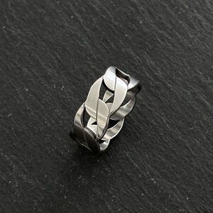 MAXI CUBAN LINK RING IN SILVER